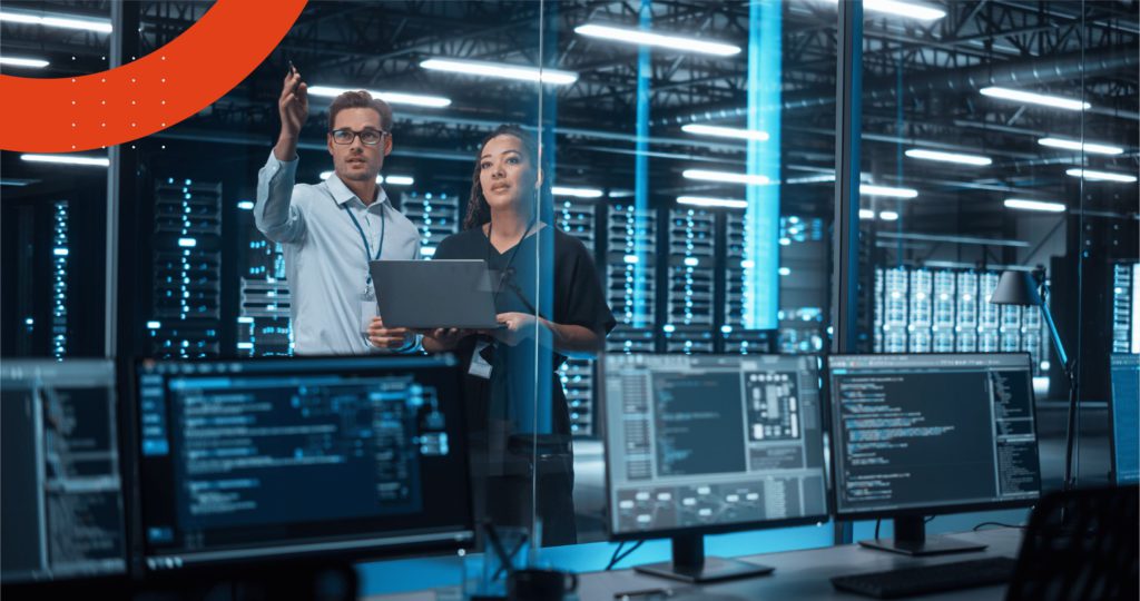 IT infrastructure people wprking